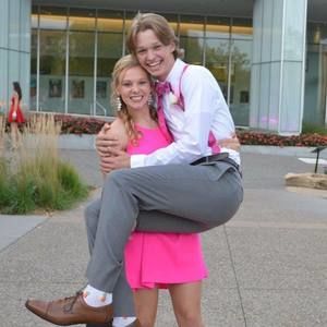 Meet your Posher, Sidney